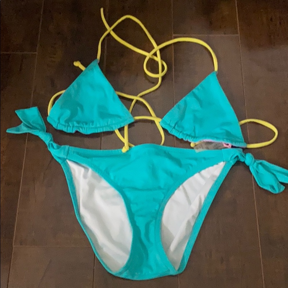 Victoria’s Secret Bikini Set Small